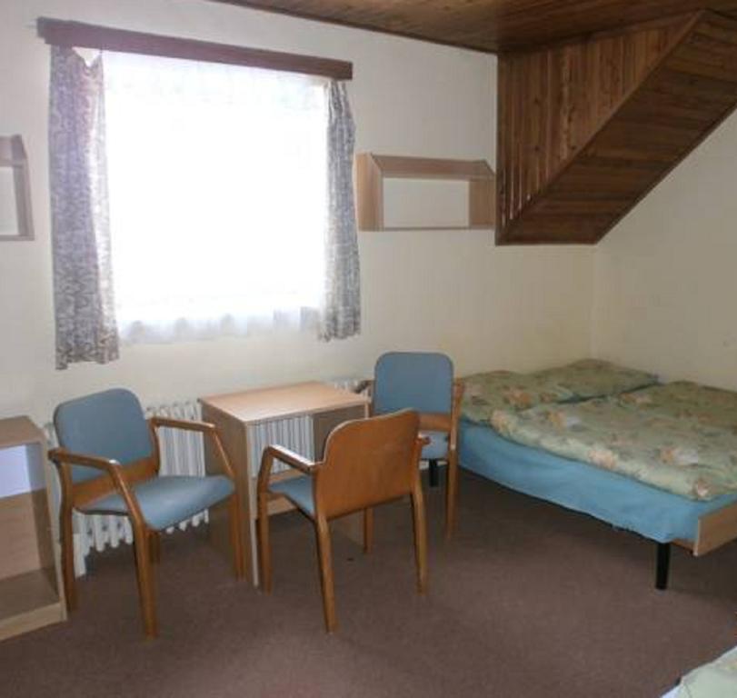 Horska Chata Roubenka Strazne Room photo
